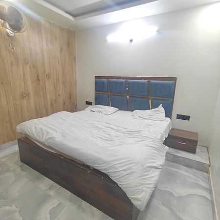 Hotel Love Inn 勒克瑙 外观 照片